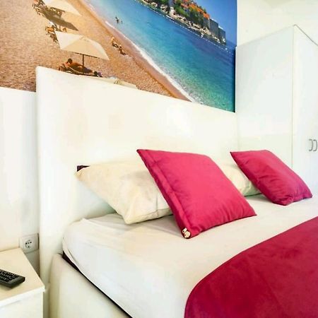 Apartments & Studios Tomanovic Budva Exteriör bild