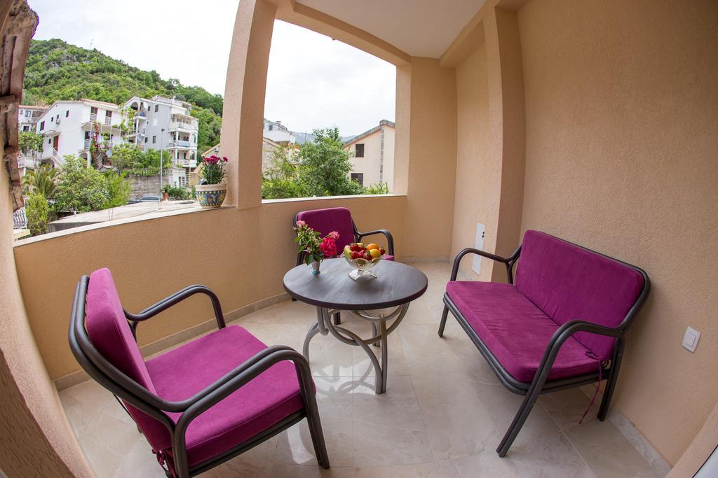 Apartments & Studios Tomanovic Budva Exteriör bild