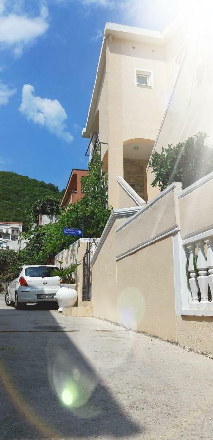 Apartments & Studios Tomanovic Budva Exteriör bild